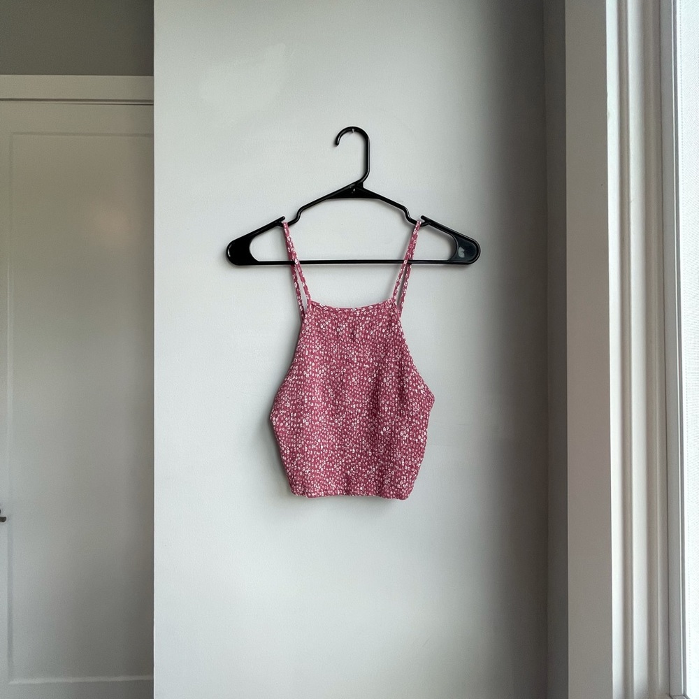 PacSun Halter Crop Top Size:S